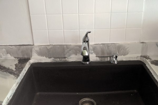 00100lPORTRAIT_00100_BURST20190523122838612_COVER